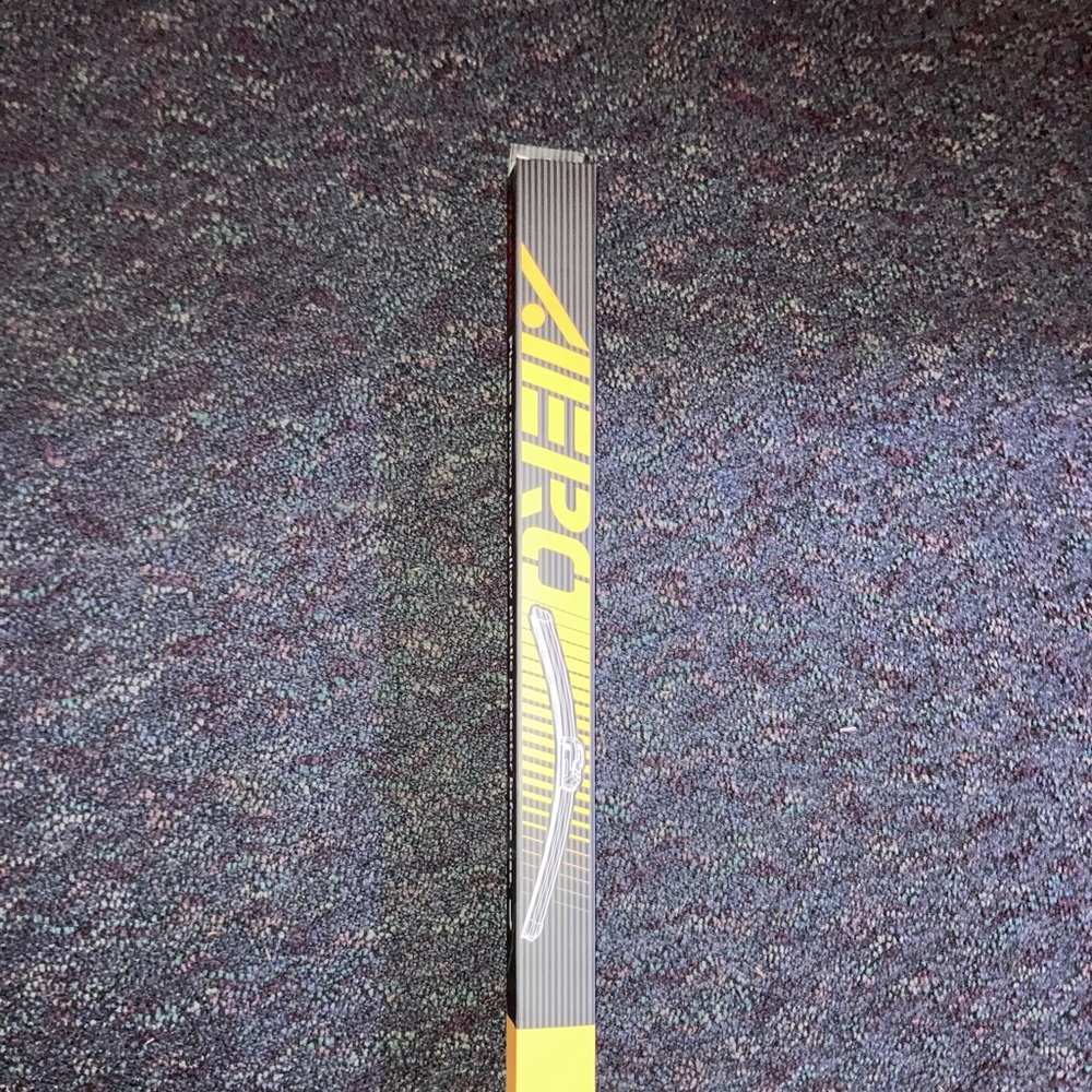 24"+18" Windshield Wiper Blades NEW
